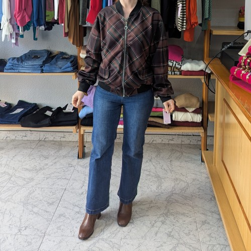 Bossa Nova Moda - Bómber Escocia Negra