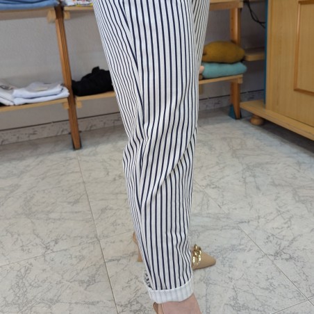 Bossa Nova Moda - Pantalón Aimar Rayas