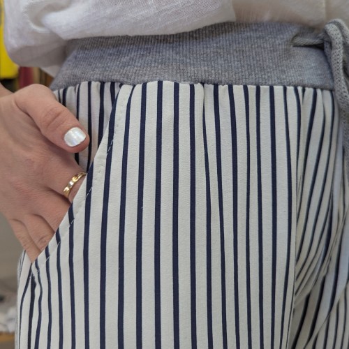 Bossa Nova Moda - Pantalón Aimar Rayas